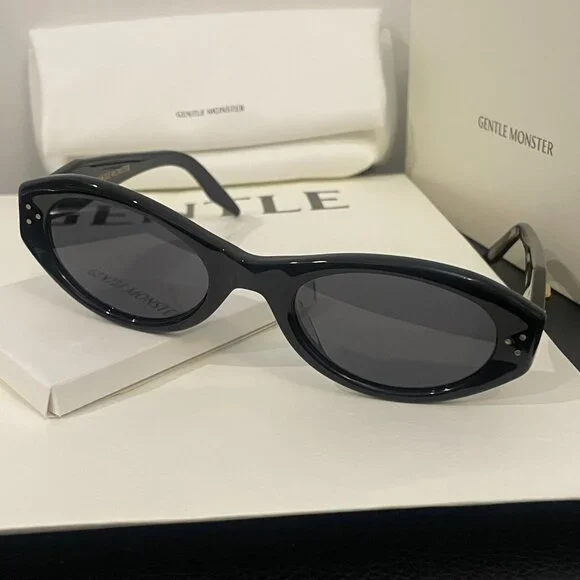 Gentle Monster Black Oval Sunglasses w/ Gold Logo Detail – Like New - Picture 2 of 11